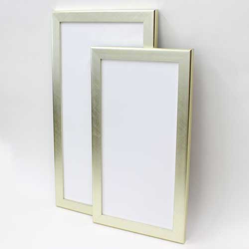 【セール品】デッサン額縁:9176　(シルバー)オーダー流れ(500×250)アクリル(160)